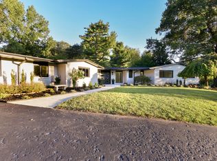 2274 S Edgewater Drive, Springfield, MO 65804