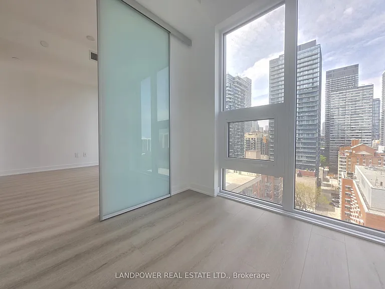100 Queen St E #1703 — Photo 16