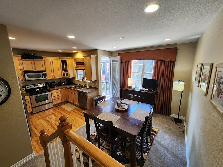 9138 Kornbrust Dr — Photo 29