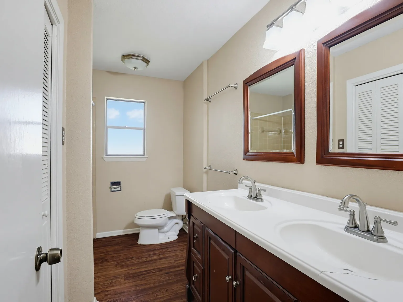15127 Elkton Rd - - — Photo 3