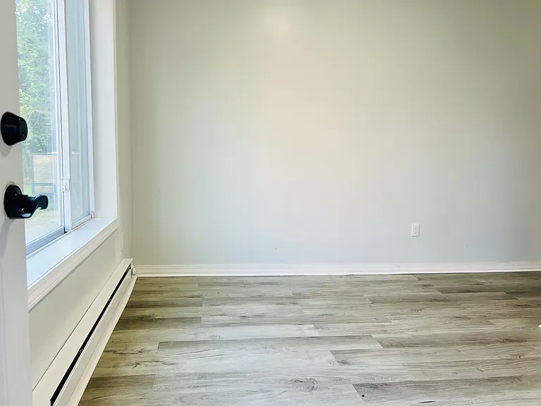 915 W Lapeer St #3 — Photo 8