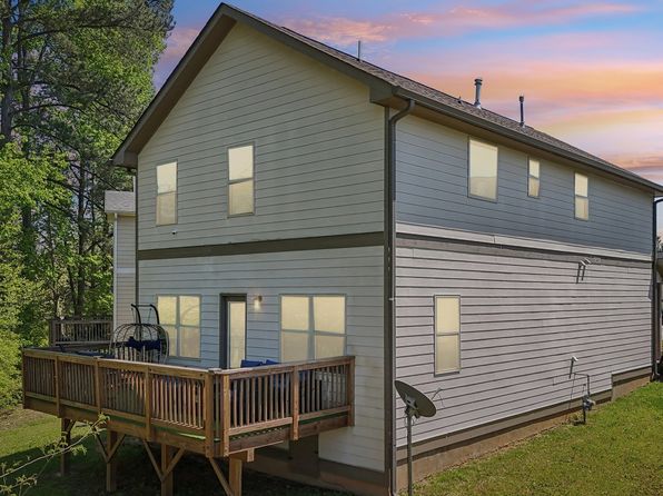 5237 Halcyon Ct, Morrow, GA 30260