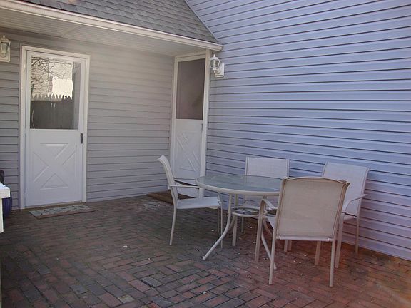 Shared Patio with 1st and 2nd floor entrances.