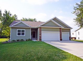 163 NW Maple St, Elkhart, IA 50073