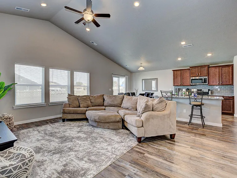 7646 E Declaration Dr — Photo 30