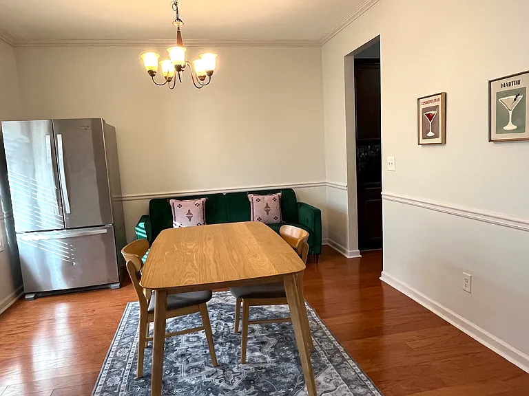 39 Camden Cir — Photo 3