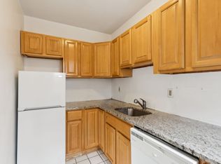 4537 Osage Ave #3R, Philadelphia, PA 19143