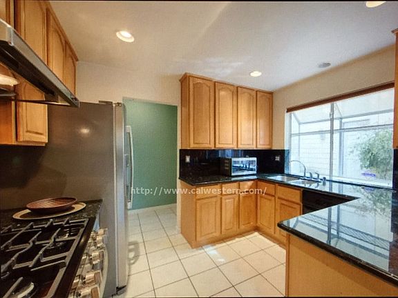 5th image of 1535 Goody Ln
