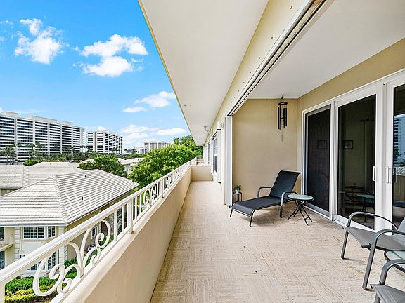 3rd image of 1299 S Ocean Boulevard #R11