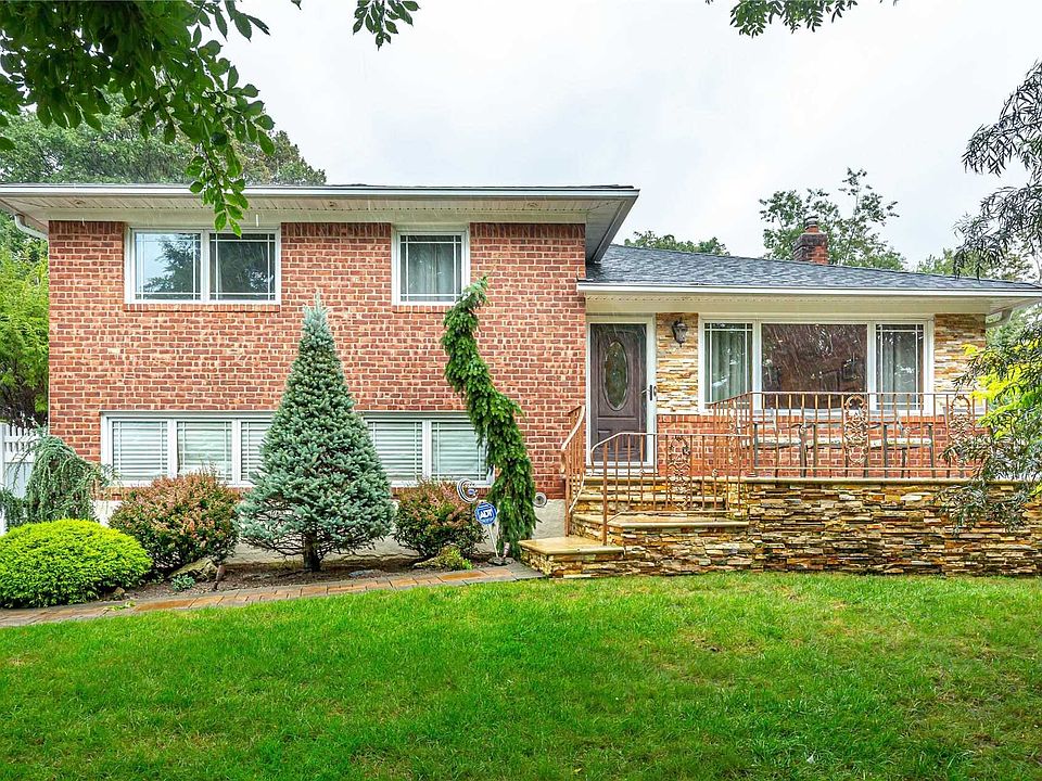1st image of 8 Evelyn Ln