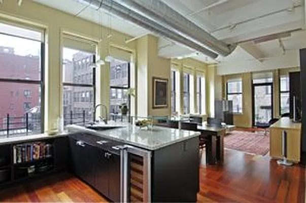 Sold by Douglas Elliman | media 14