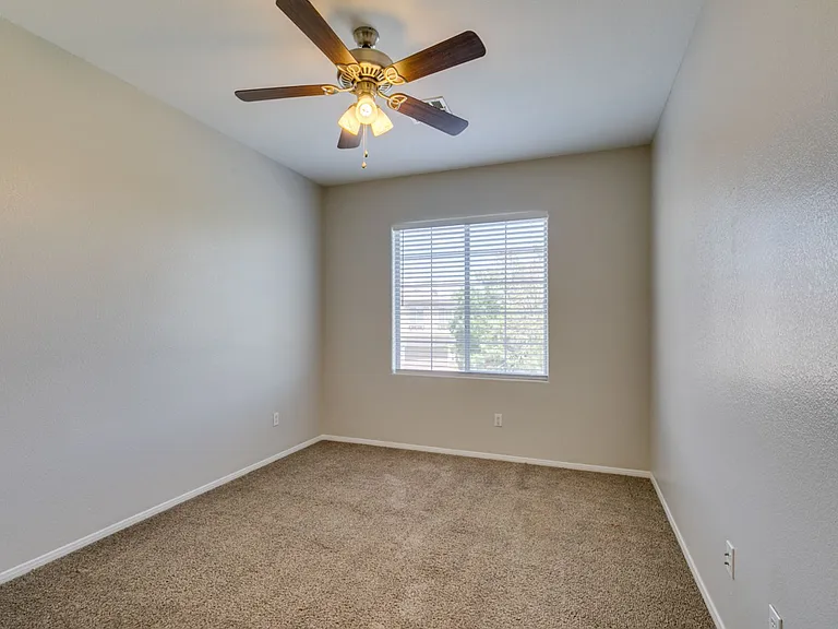 9341 Colorful Rainbow Ave — Photo 34