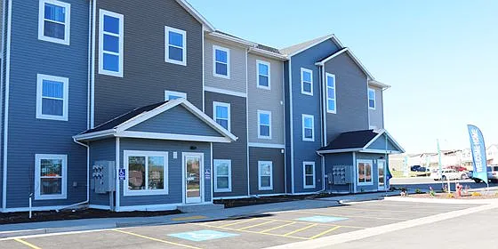 Auburn Ridge Apartments — Photo 42