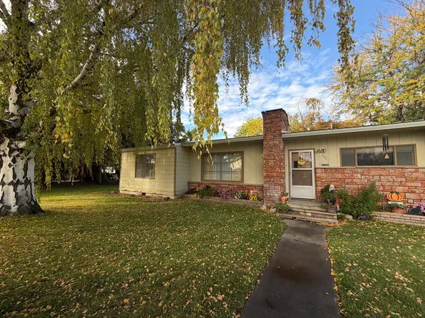 1051 E 3rd St, Weiser, ID 83672