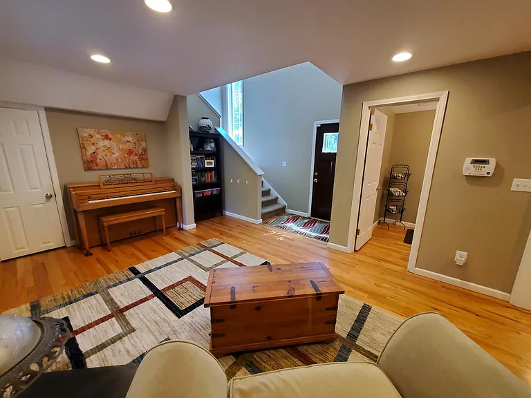 Entry room