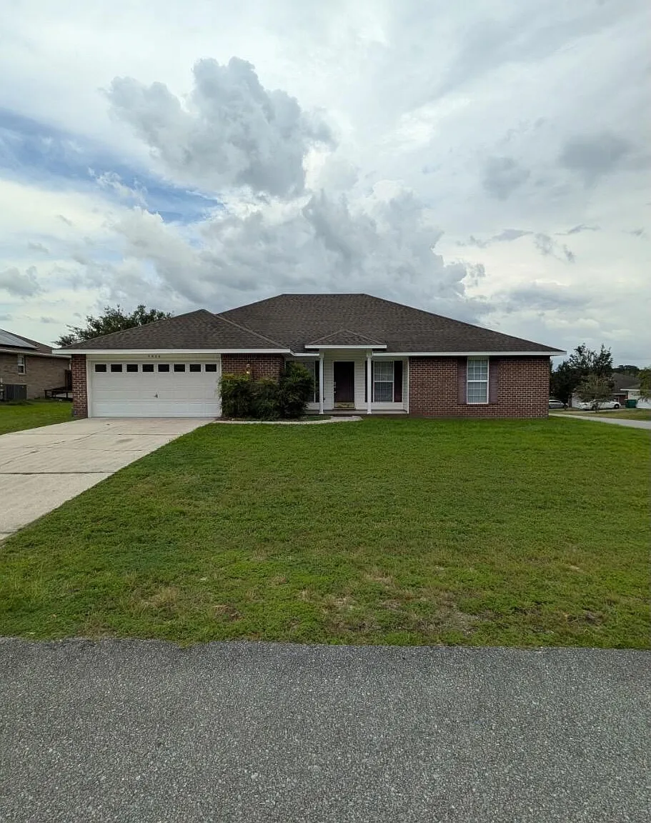 25 - Crestview Area — Photo 1