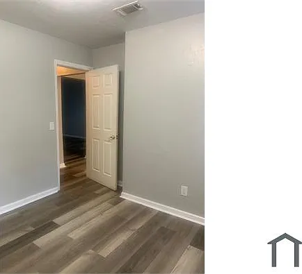 1521 Lake Ave — Photo 8