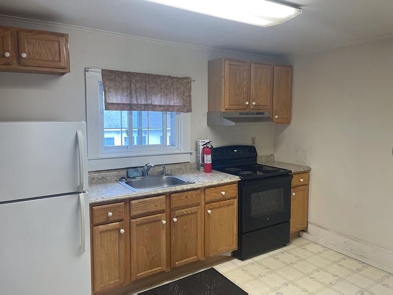 2nd image of 1111 Church St APT 2