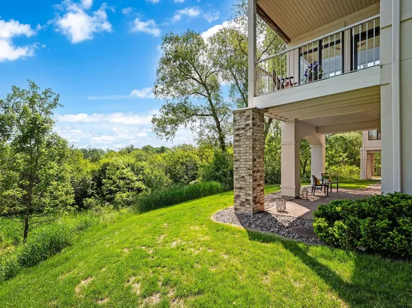 101 Willoughby Way E, Minnetonka, MN 55305