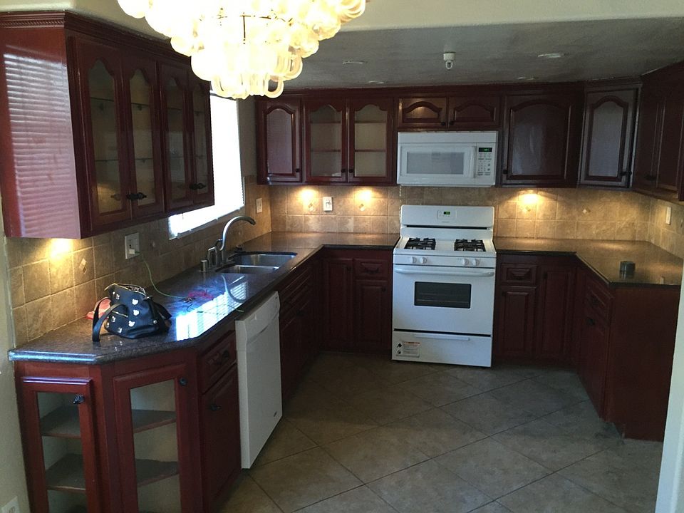 1st image of 13954 Lemoli Ave