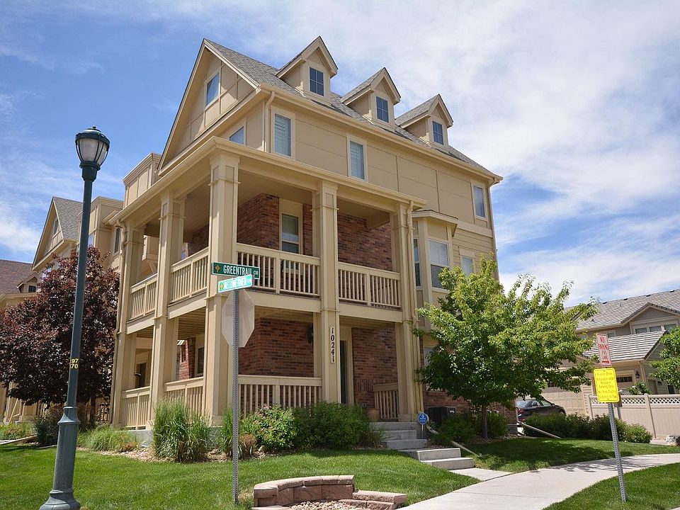 Beautiful end unit townhome with two levels of wrap around d