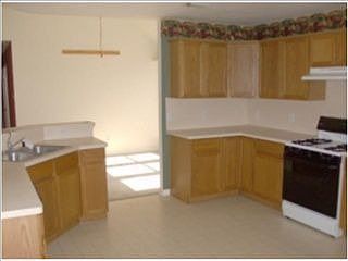 2nd image of 2929 Flower Hill Dr