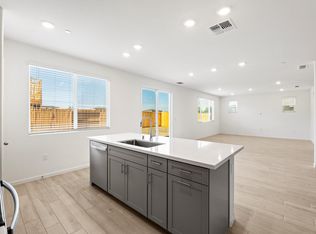 2453 Sather St, Manteca, CA 95337