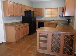 1319 E Parkview Dr, Gilbert, AZ 85295