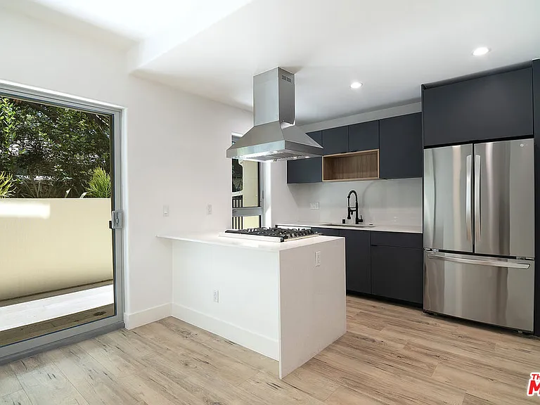 1236 N Fairfax Ave #2 — Photo 11
