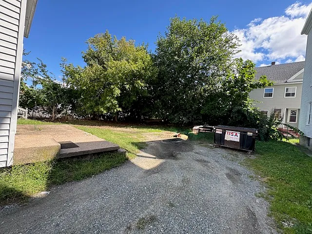 3 bed, 1800 sqft, $1,900 — Photo 3