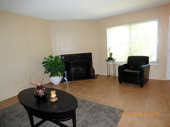 3rd image of 3532 Larchmont Square Ln