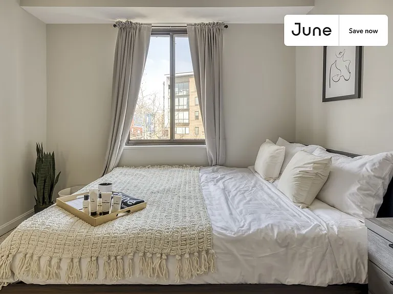1331 I St NE — Photo 17