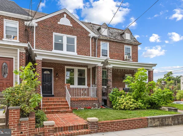 64 Longfellow St NW, Washington, DC 20011