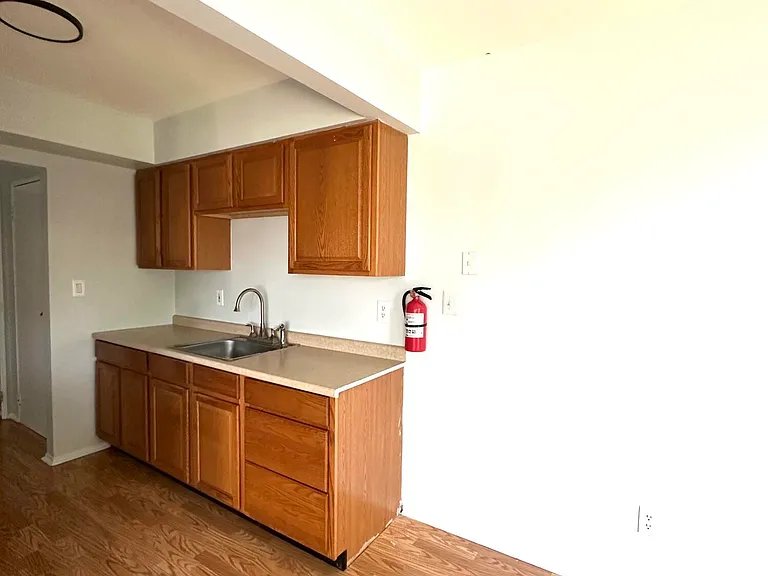 62 Stonehurst Blvd #G — Photo 30