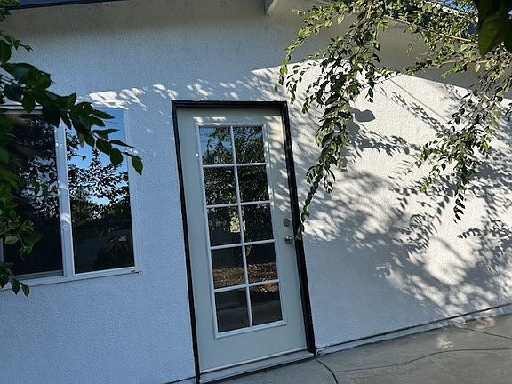 3rd image of 13189 Herron St