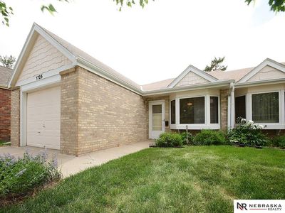 1725 S 38th St, Lincoln, NE, 68506