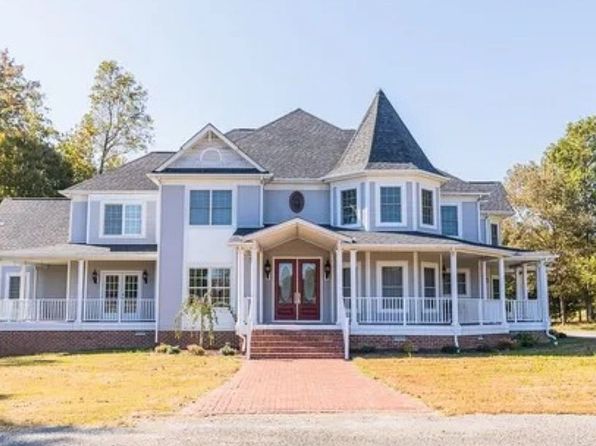 6035 Pine Slash Rd