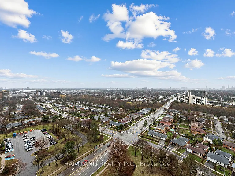 1333 Bloor St #2409 — Photo 18