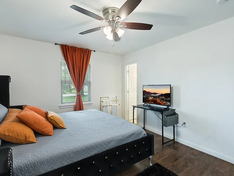 602 N Allen Dr — Photo 16