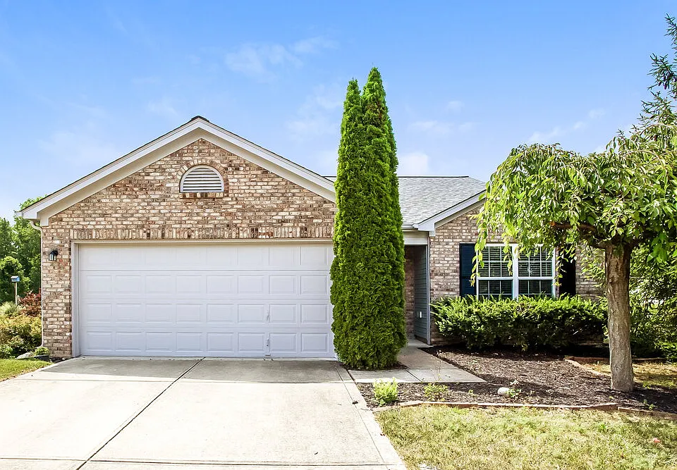 16901 Peach Ln