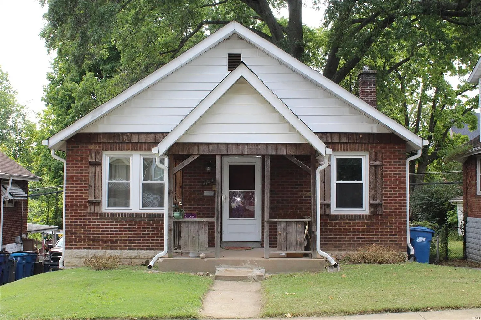 8724 David Ave photo 1