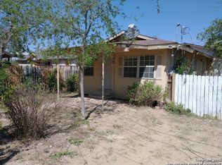 509 Bryan St, Carrizo Springs, TX 78834