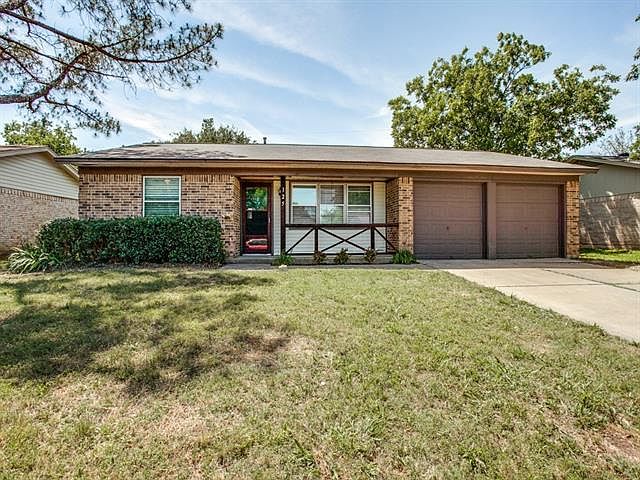 1st image of 125 Bluebird Cir