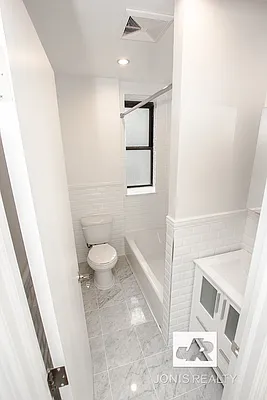 Rented by Jonis Realty | media 6