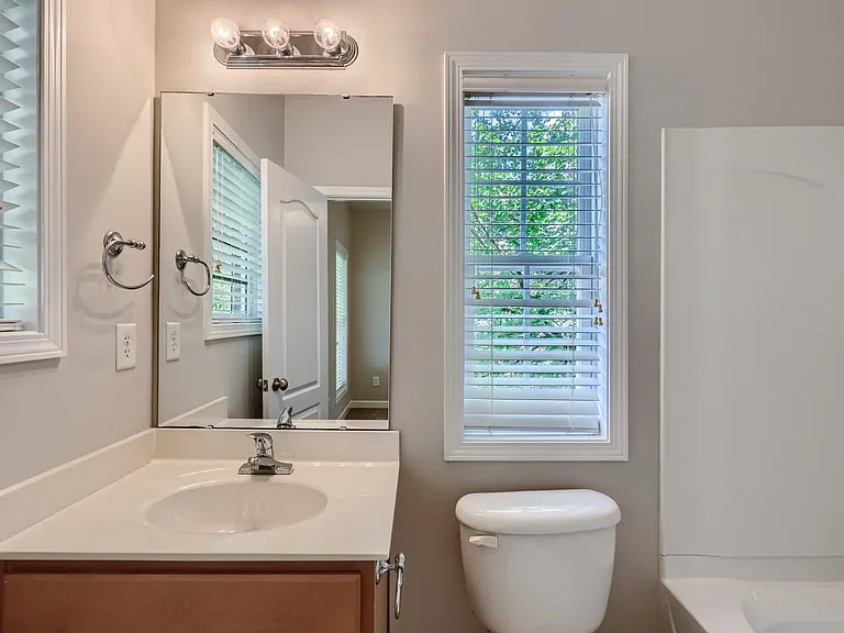 155 Singleton Rd — Photo 10