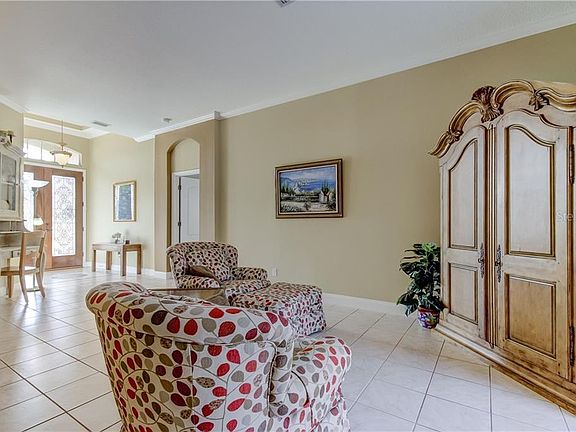 3rd image of 10516 Brentford Dr