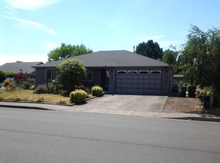 682 Greenwood Dr, Jefferson, OR 97352