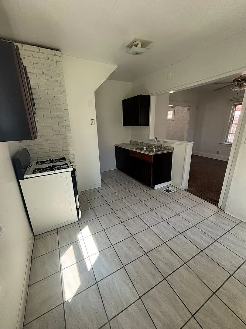 3bd Single Cash Pay — Photo 4