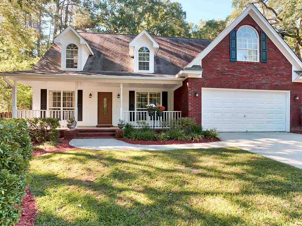 1st image of 2612 Sadie Ln