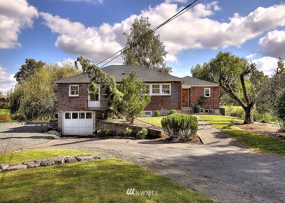 1st image of 347 Ross Lane